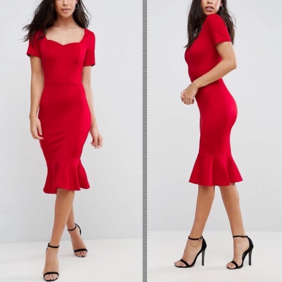 Topshop Dresses & Skirts - NWT red scuba sweetheart midi dress